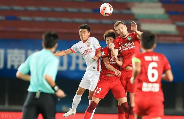 包含国际比赛日体能课后;上海海港调整名单备战荷甲;管理层满意;心理建设被强调的词条 包含国际比赛日体能课后;上海海港调整名单备战荷甲;管理层满意;心理建设被强调的词条